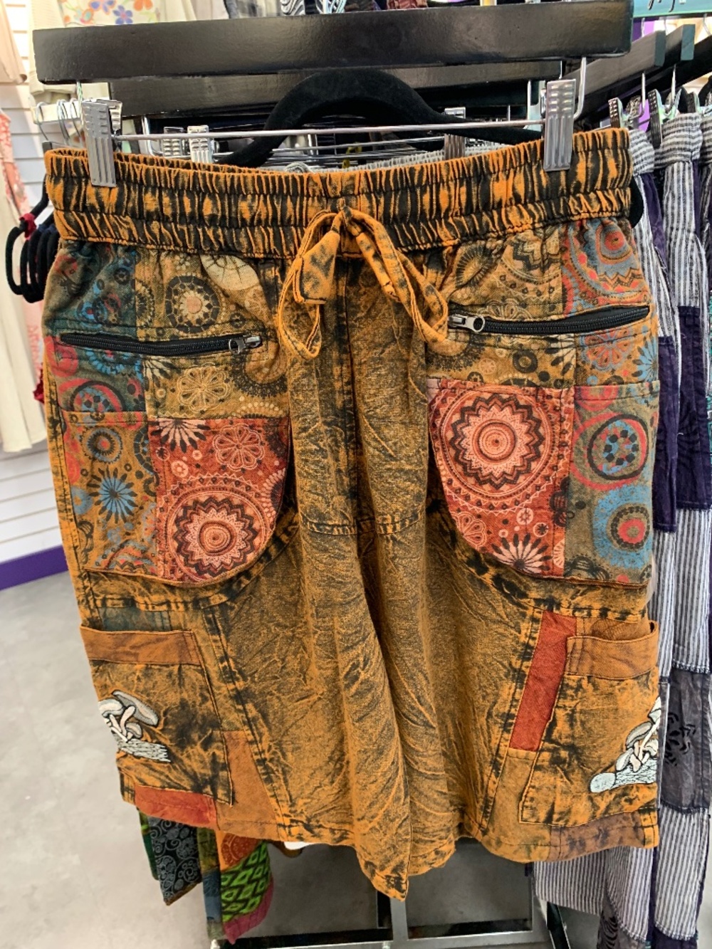 Rising International  shorts  with detail pockets
